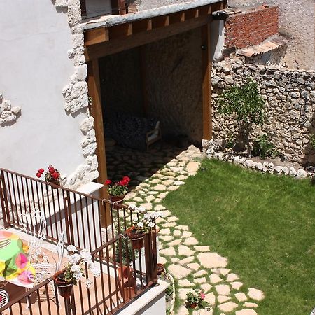 Гостьовий будинок Casa De Laura Aldeasona Екстер'єр фото