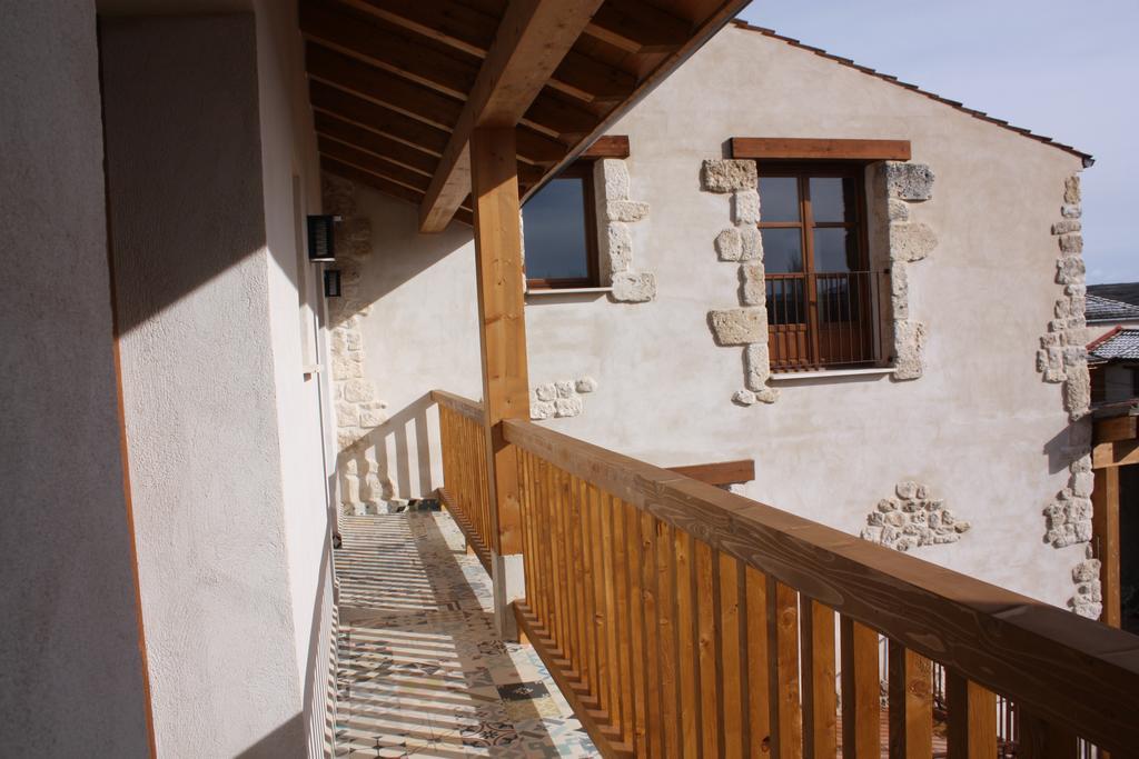 Гостьовий будинок Casa De Laura Aldeasona Екстер'єр фото